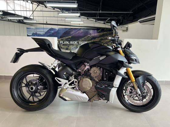 DUCATI STREETFIGHTER V4 S DUCATI STREETFIGHTER V4 S